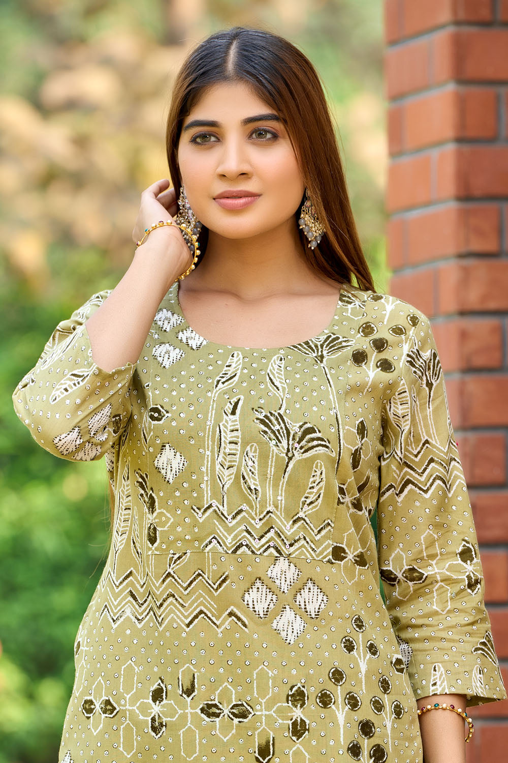 Olive Green Geometric Mirror Work Cotton Kurta Set for Women