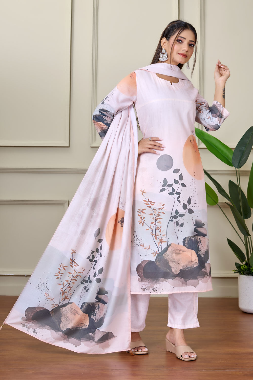 Elegant Pastel Geometric Pakistani Kurta Set with Dupatta